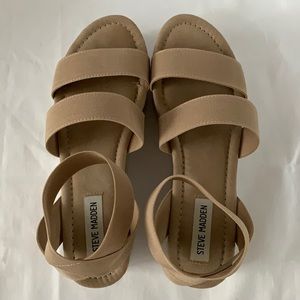Steve Madden platform sandals